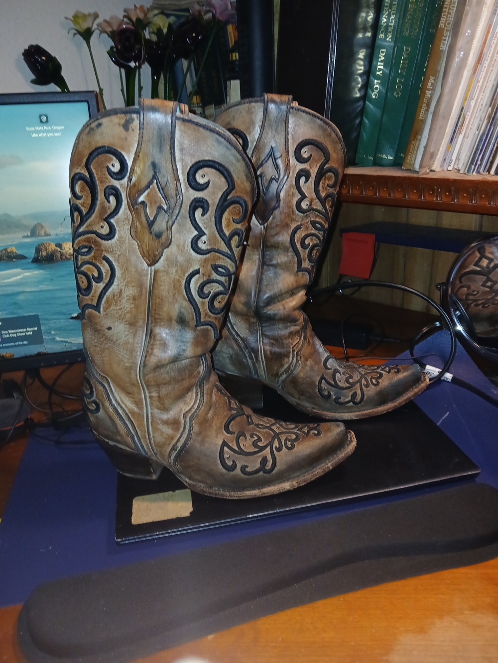 Corral Teal Floral-Patterned Western Boot Interior
